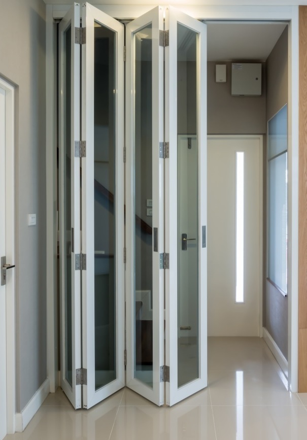 bifold door Seven Kings, Goodmayes, IG3